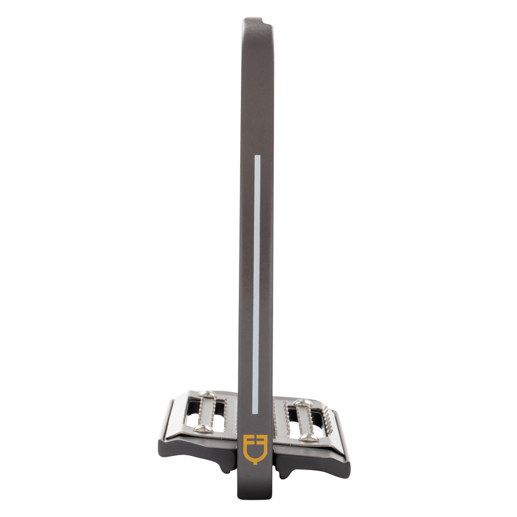 Aluminium stirrups inclined tread