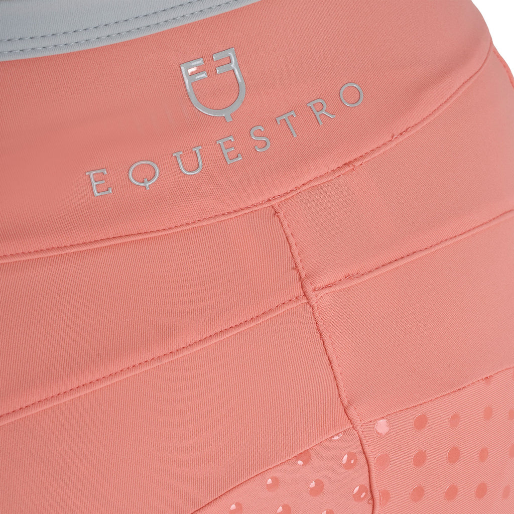 Girls' leggings with perforated decorations