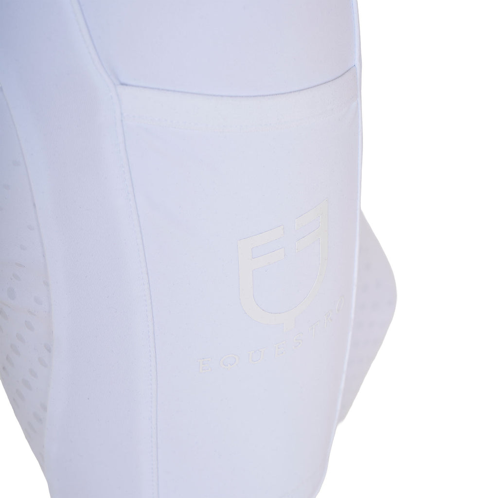 Girls' leggings with perforated decorations