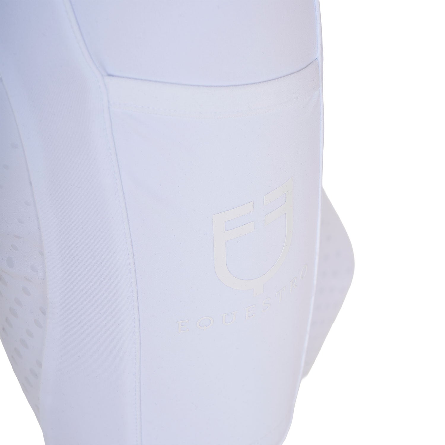 Girls' leggings with perforated decorations