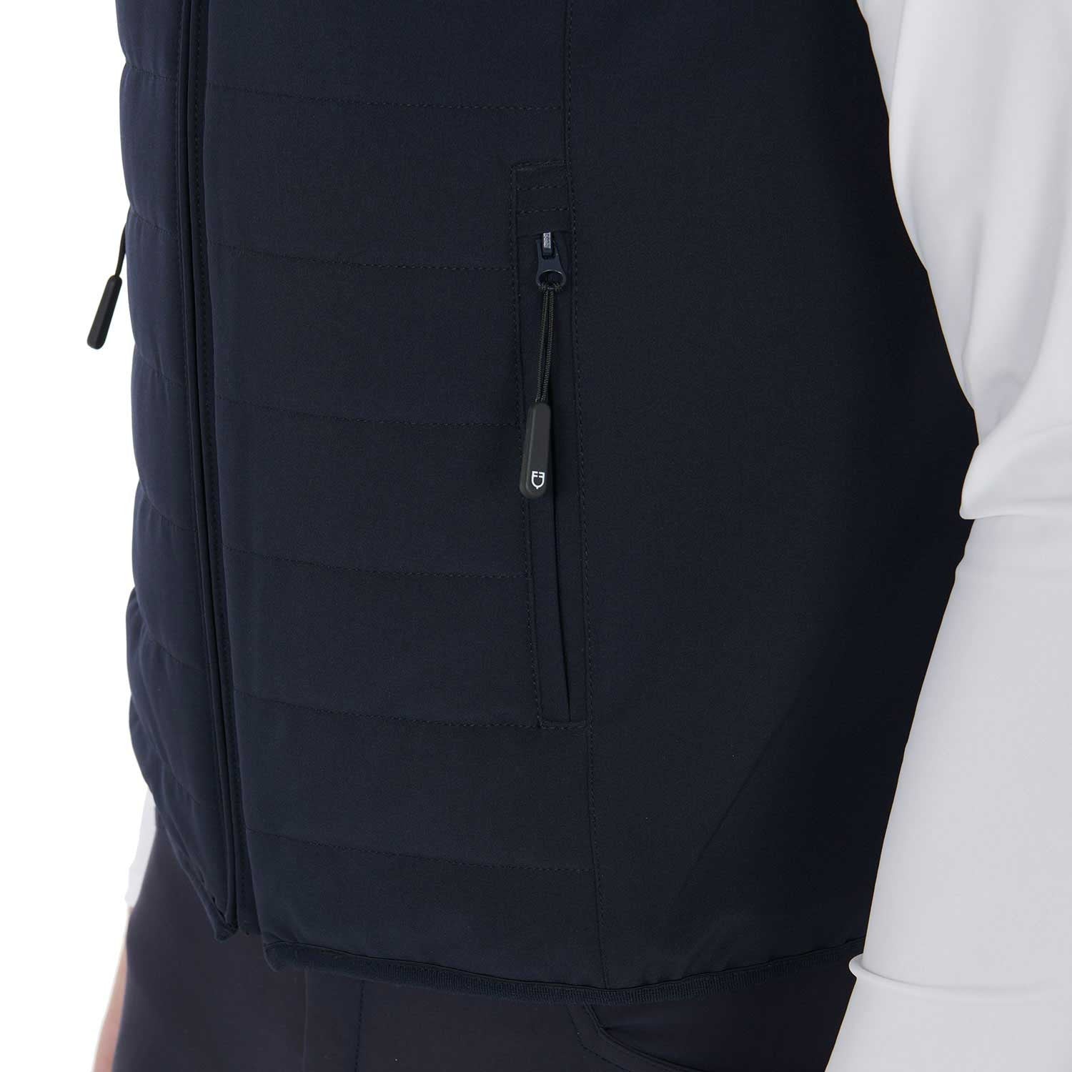 Men's vest in breathable technical fabric