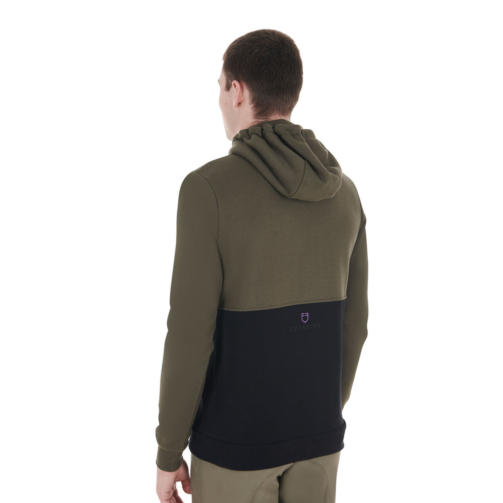 Men's hooded sweatshirt with fleece inside