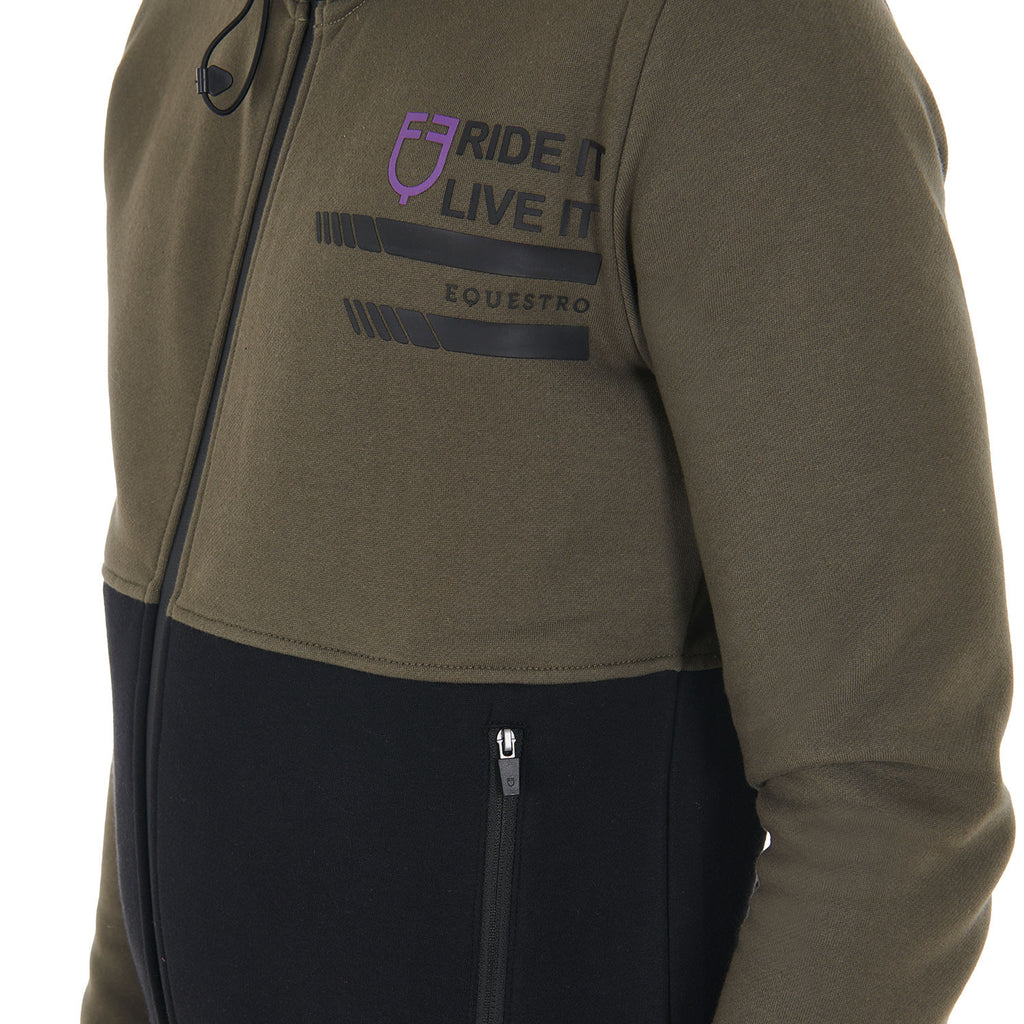 Men's hooded sweatshirt with fleece inside
