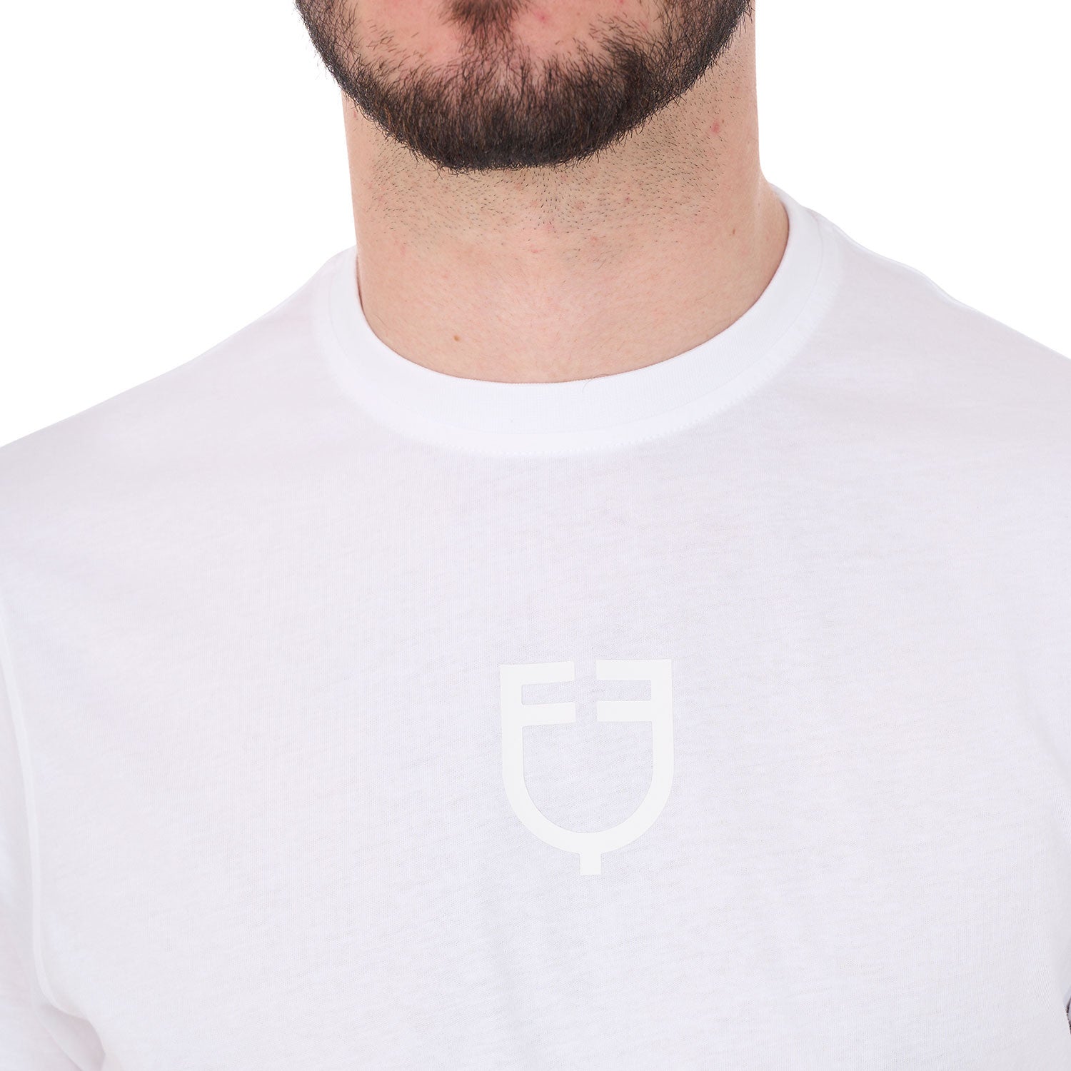 Men's basic T-shirt with tone-on-tone logo