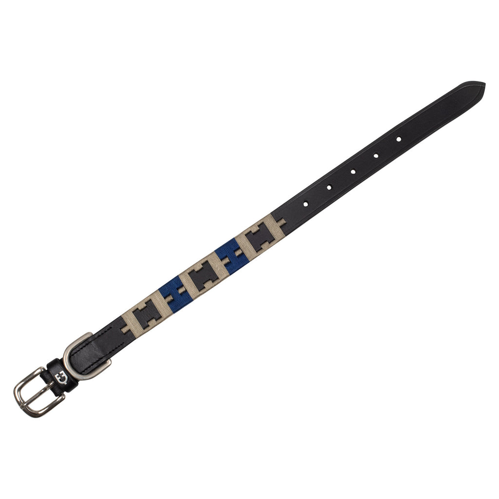Leather dog collar with geometric pattern