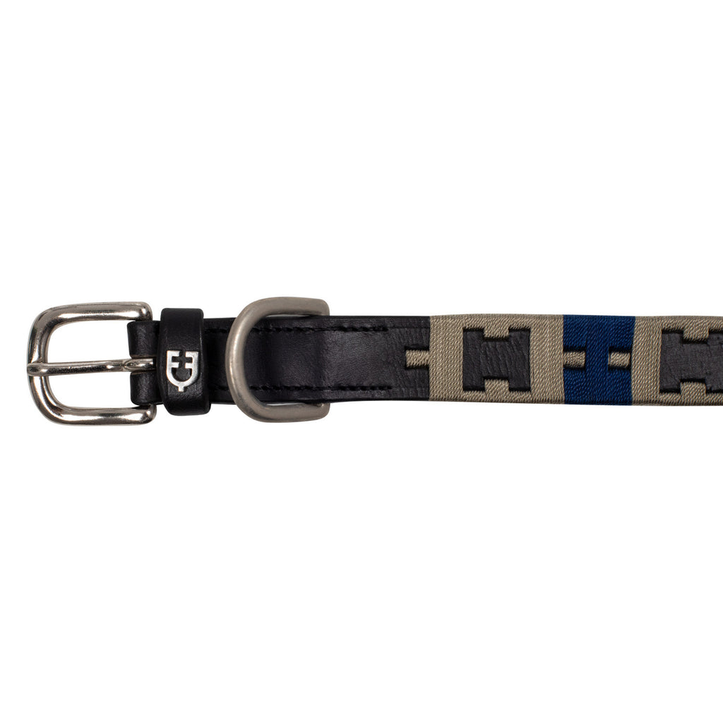 Leather dog collar with geometric pattern