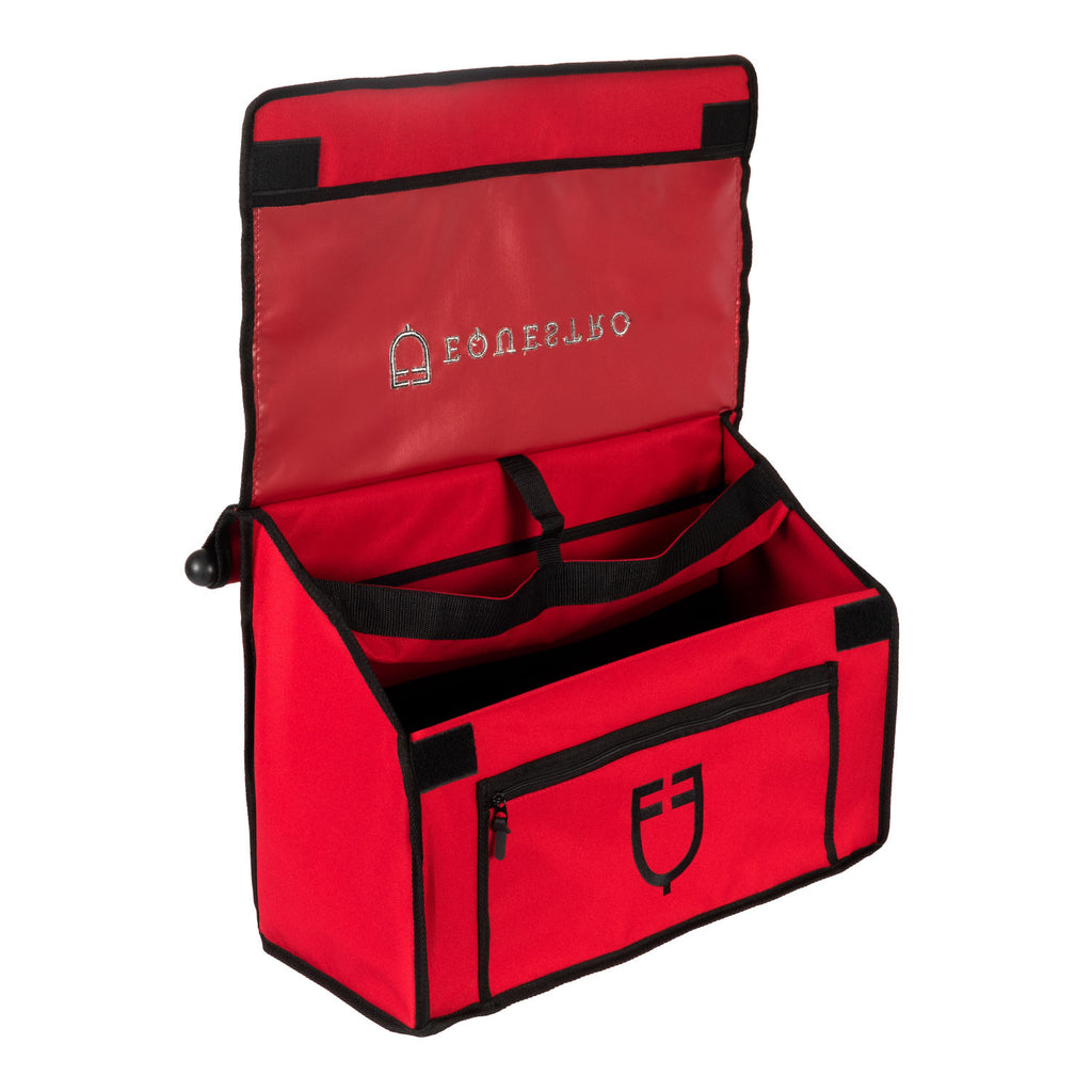Grooming bag with bar