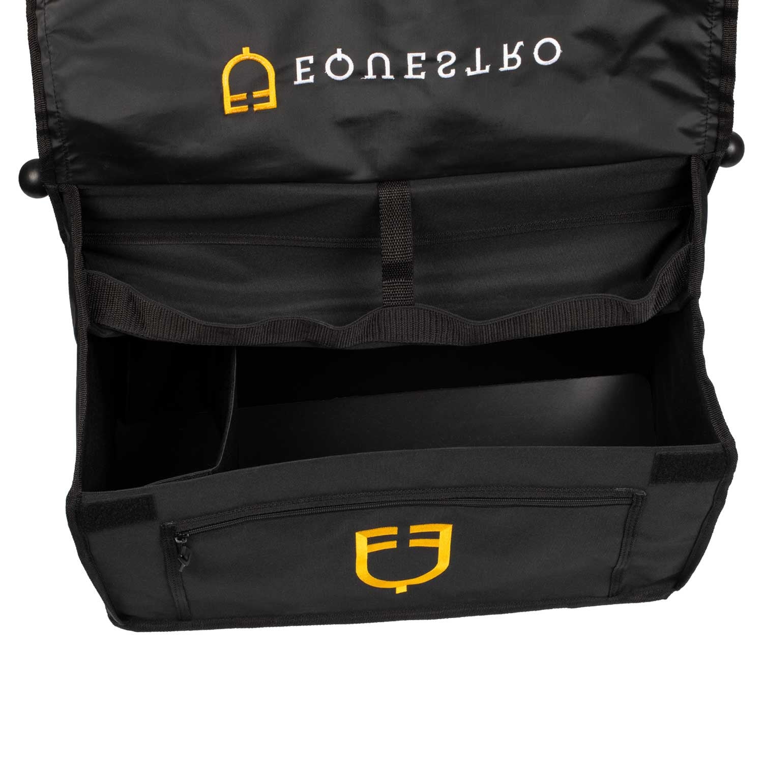 Grooming bag with bar