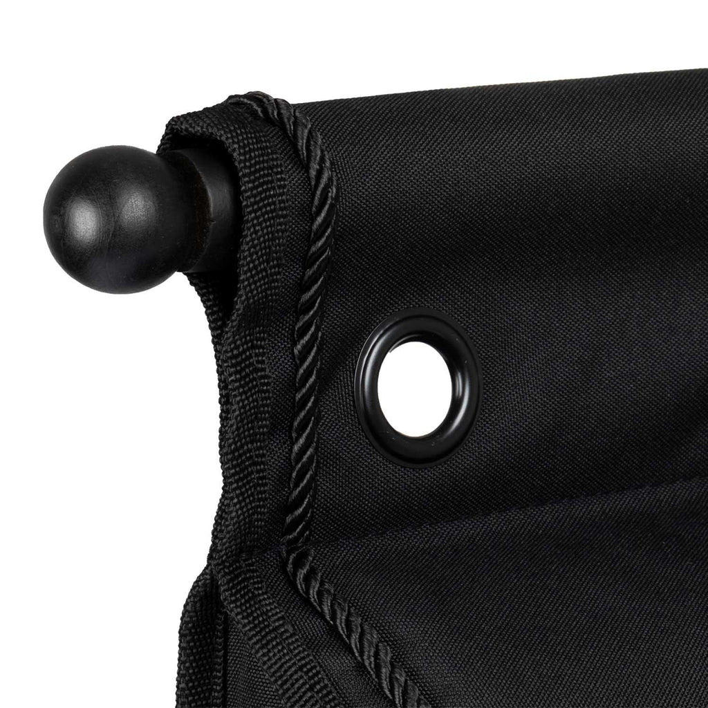 Grooming bag with bar