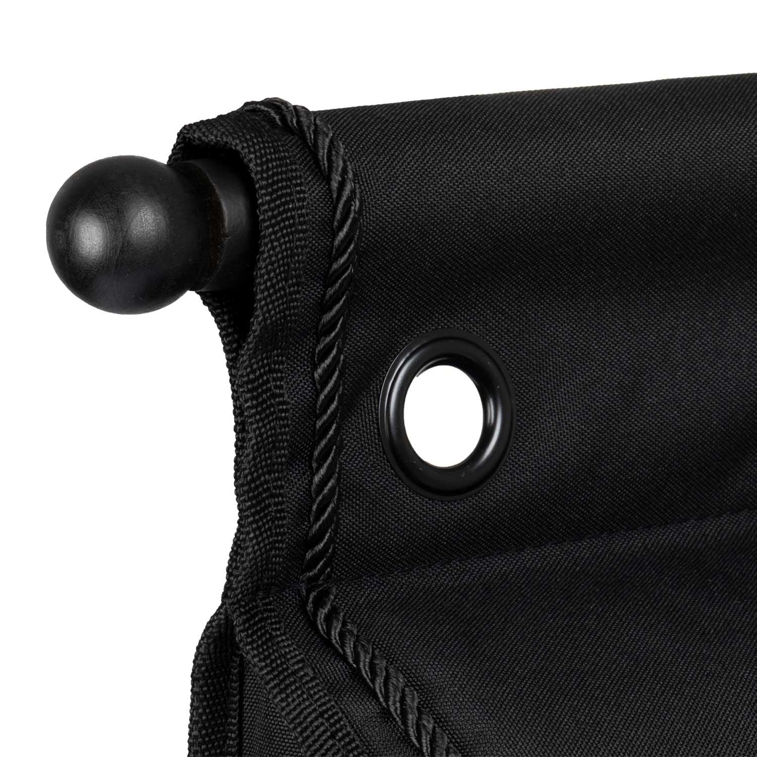 Grooming bag with bar