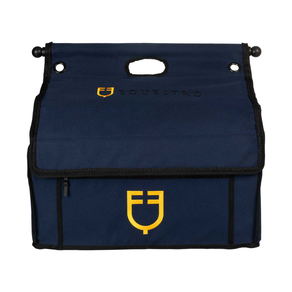 Grooming bag with bar