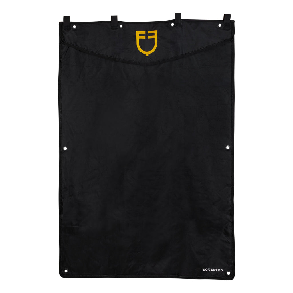 Long stable curtain with embroidered logo