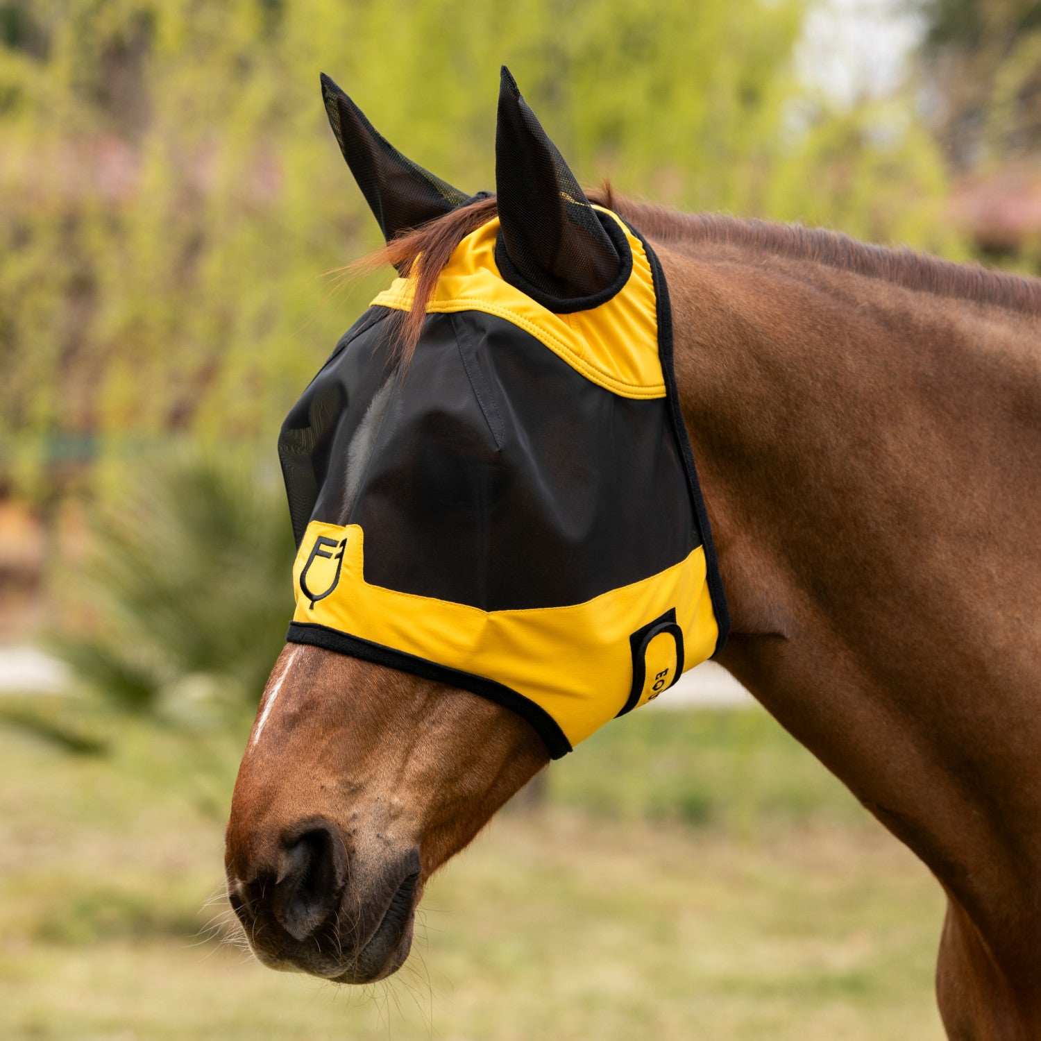 Equestro Fly mask with front logo