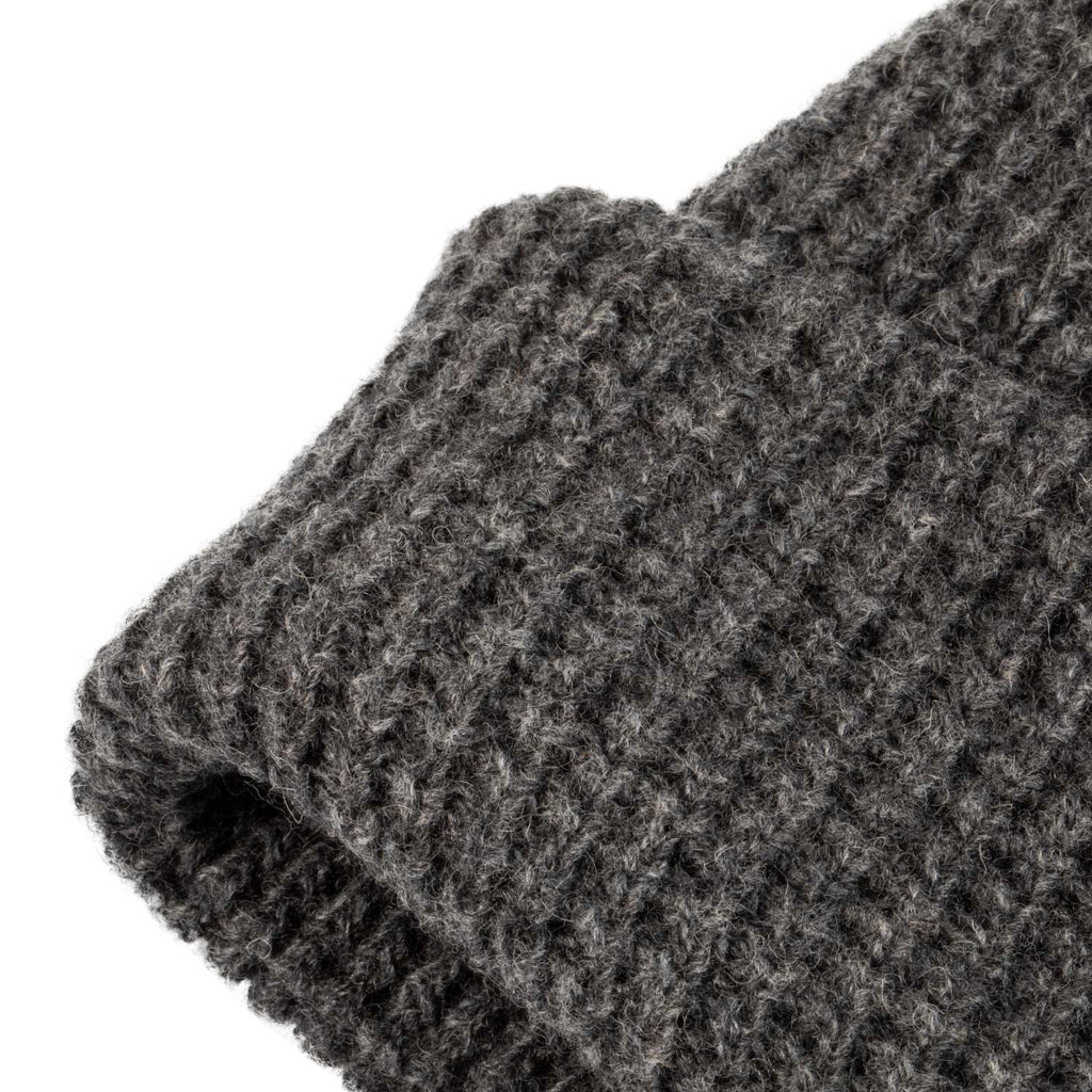 Unisex ribbed wool beanie with logo