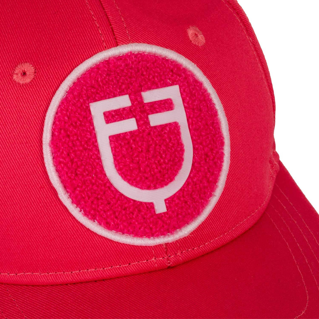 Baseball hat with sponge logo patch