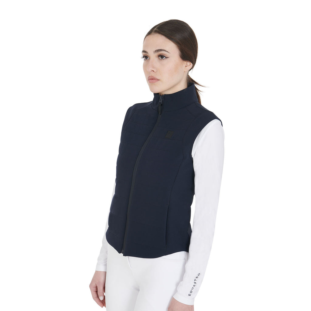 Women's vest in breathable technical fabric