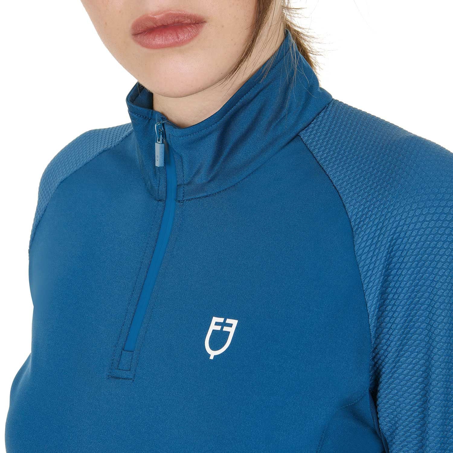 Women's slim fit long sleeve base layer