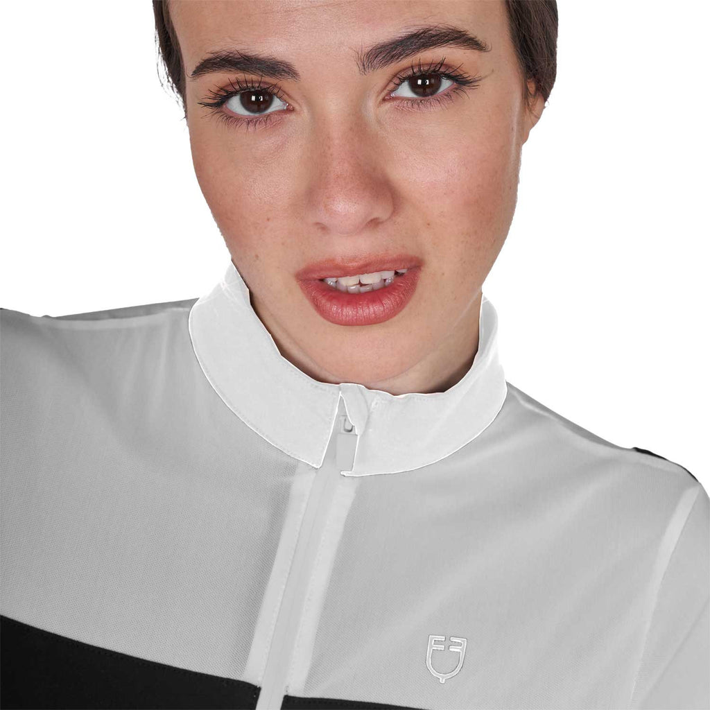 Women's training polo shirt with mesh inserts