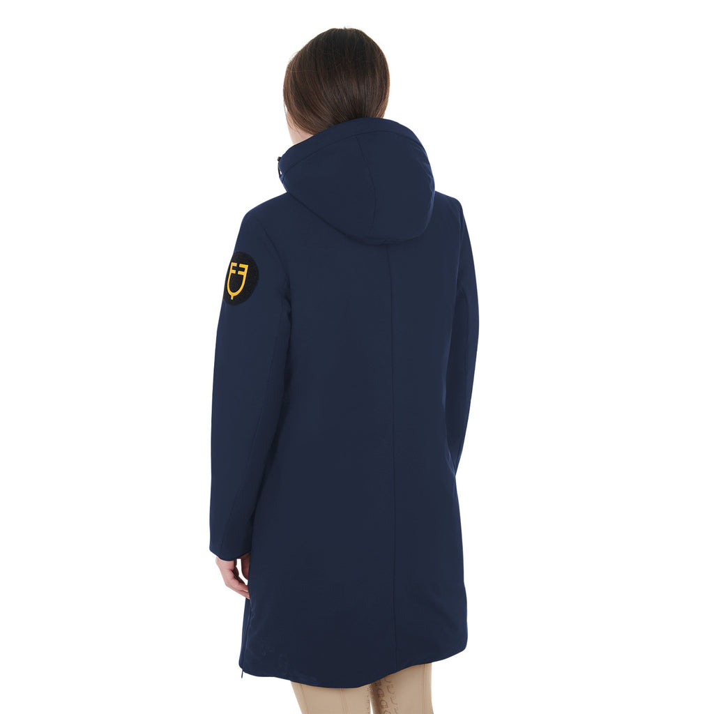 Women’s down jacket water-repellent and wind-proof
