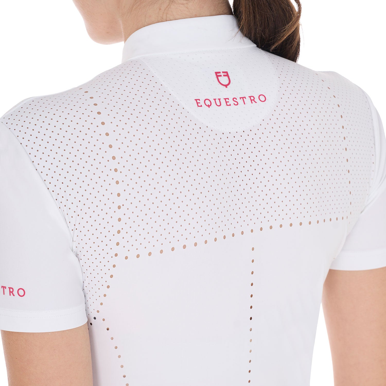 Women's slim fit zipped competition polo shirt in perforated fabric