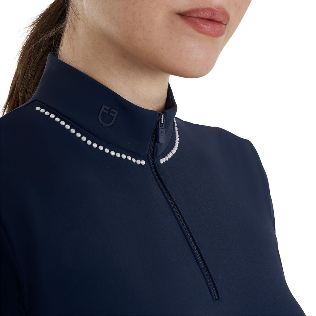 Women's slim fit training polo shirt with zip and collar beads