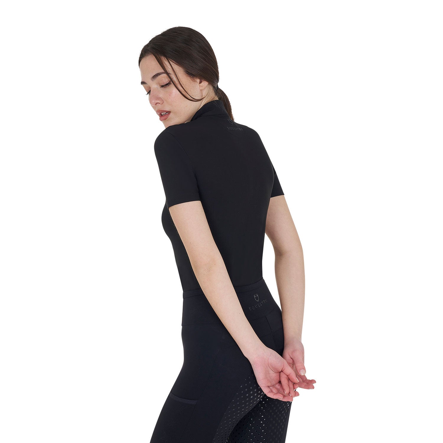 Women's slim fit training polo shirt with zip and collar beads