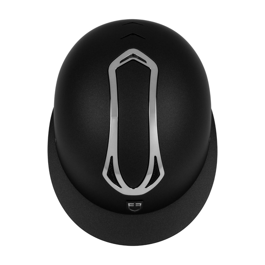 Women's wide visor helmet homologation EN 1384-2023