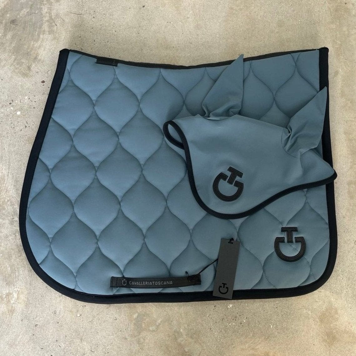 Cavalleria Toscana Jump SaddlePad Set Grey- SOT103 CUF043