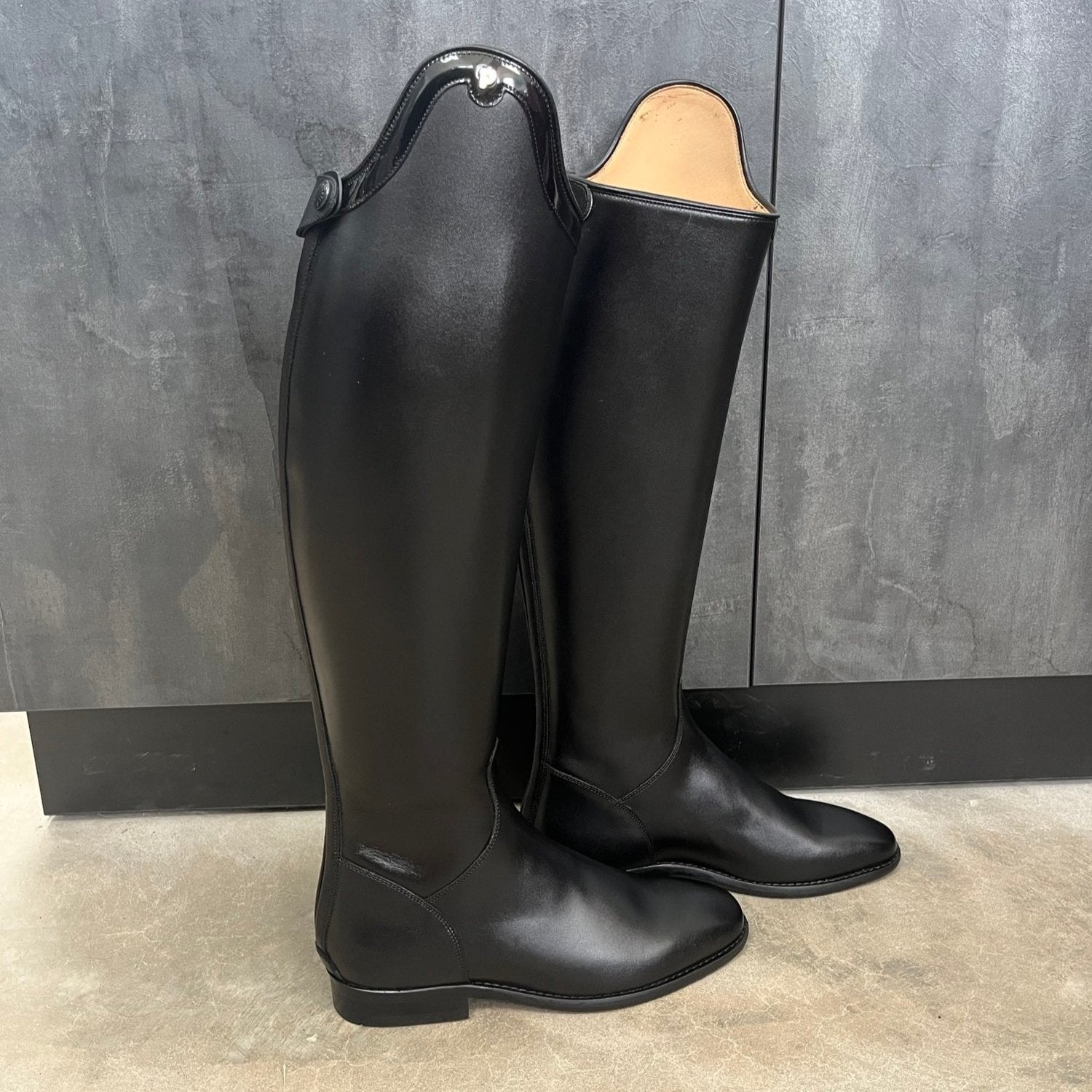 Petrie Siena Boot Black - Ready to Wear!