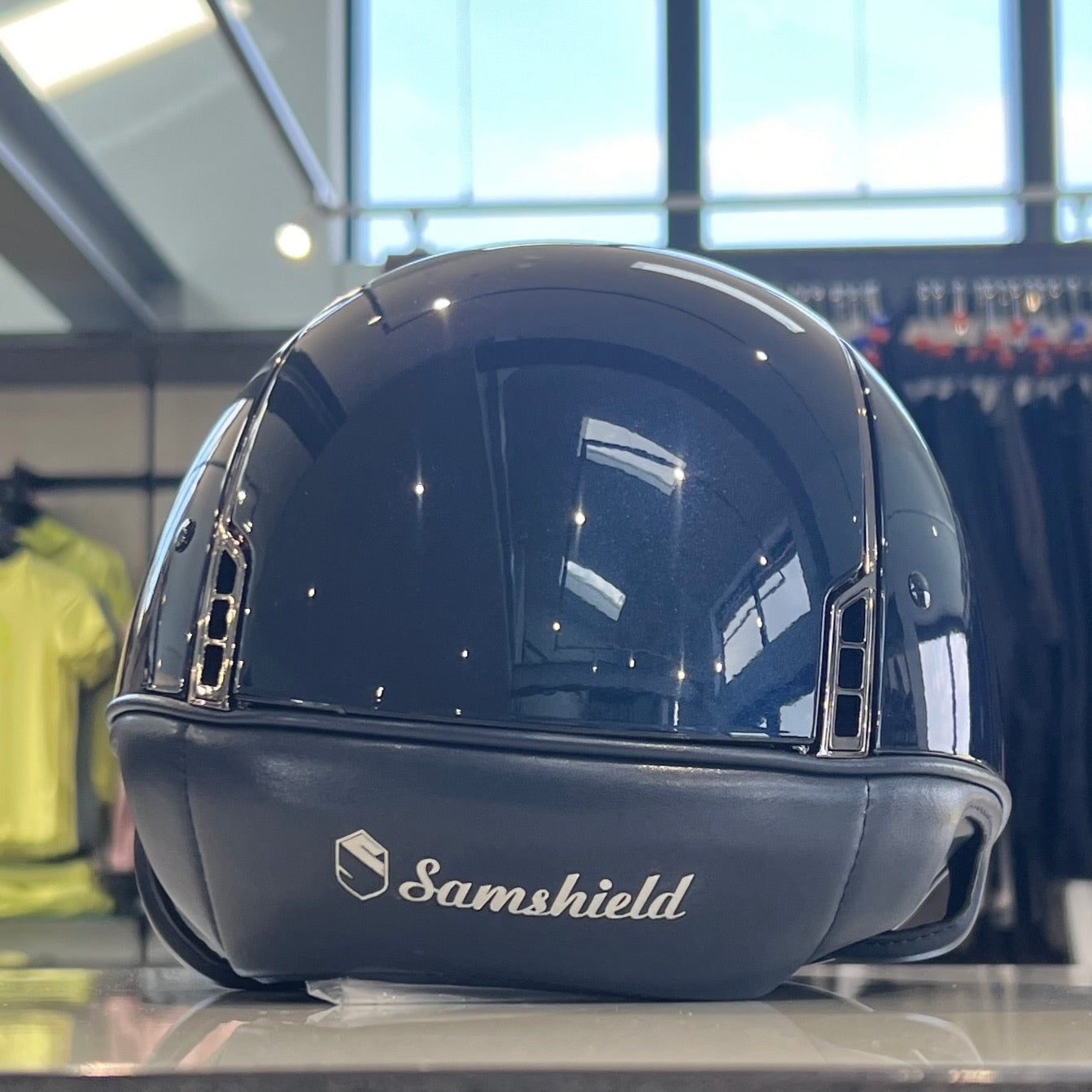 Samshield 1.0 Blue glossy S- in stock and ready to ship!