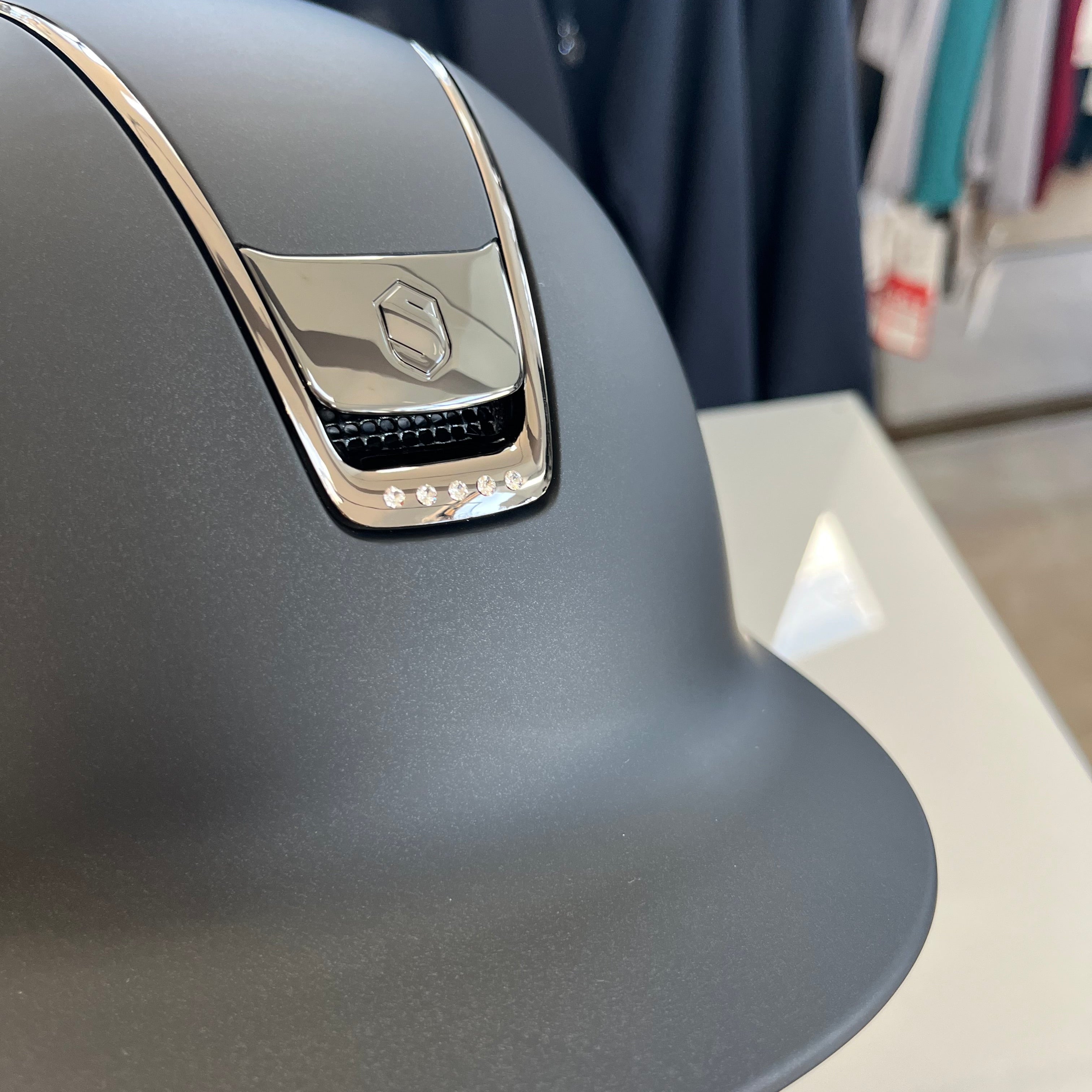 Samshield Shadowmatt 2.0 Black - 5 front crystals S - S21