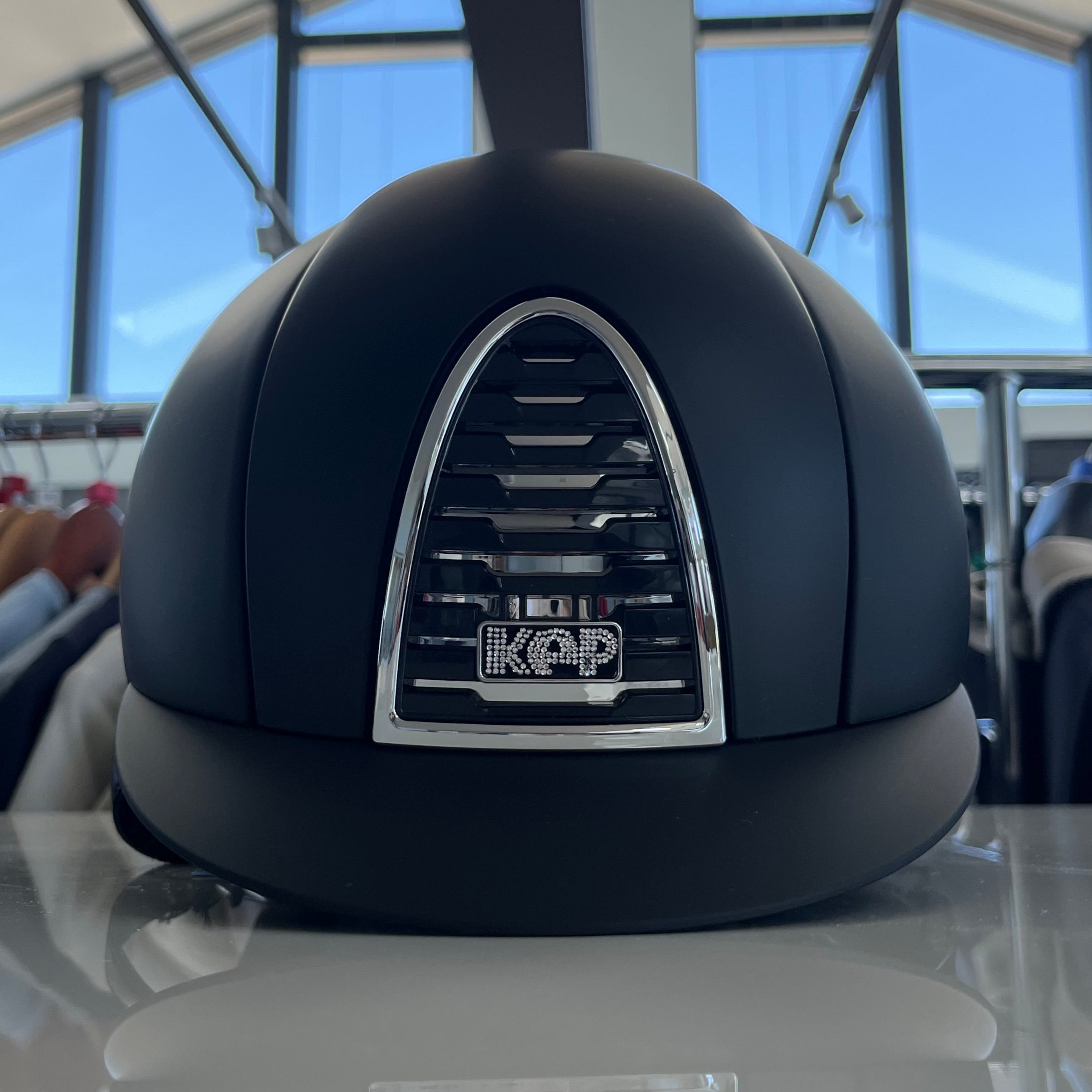 Kep Cromo2 Black matt with a KEP crystal logo L- in stock and ready to ship!