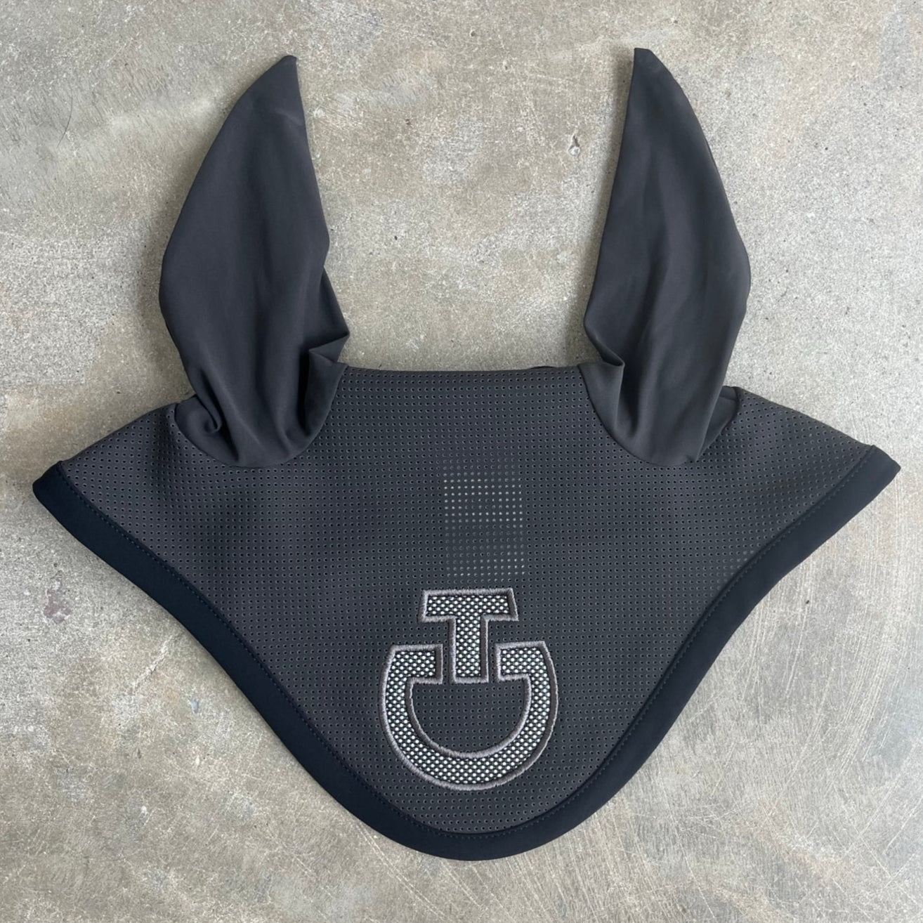 Cavalleria Toscana Perforated Earnet w/mesh CT logo- Grey CUF011