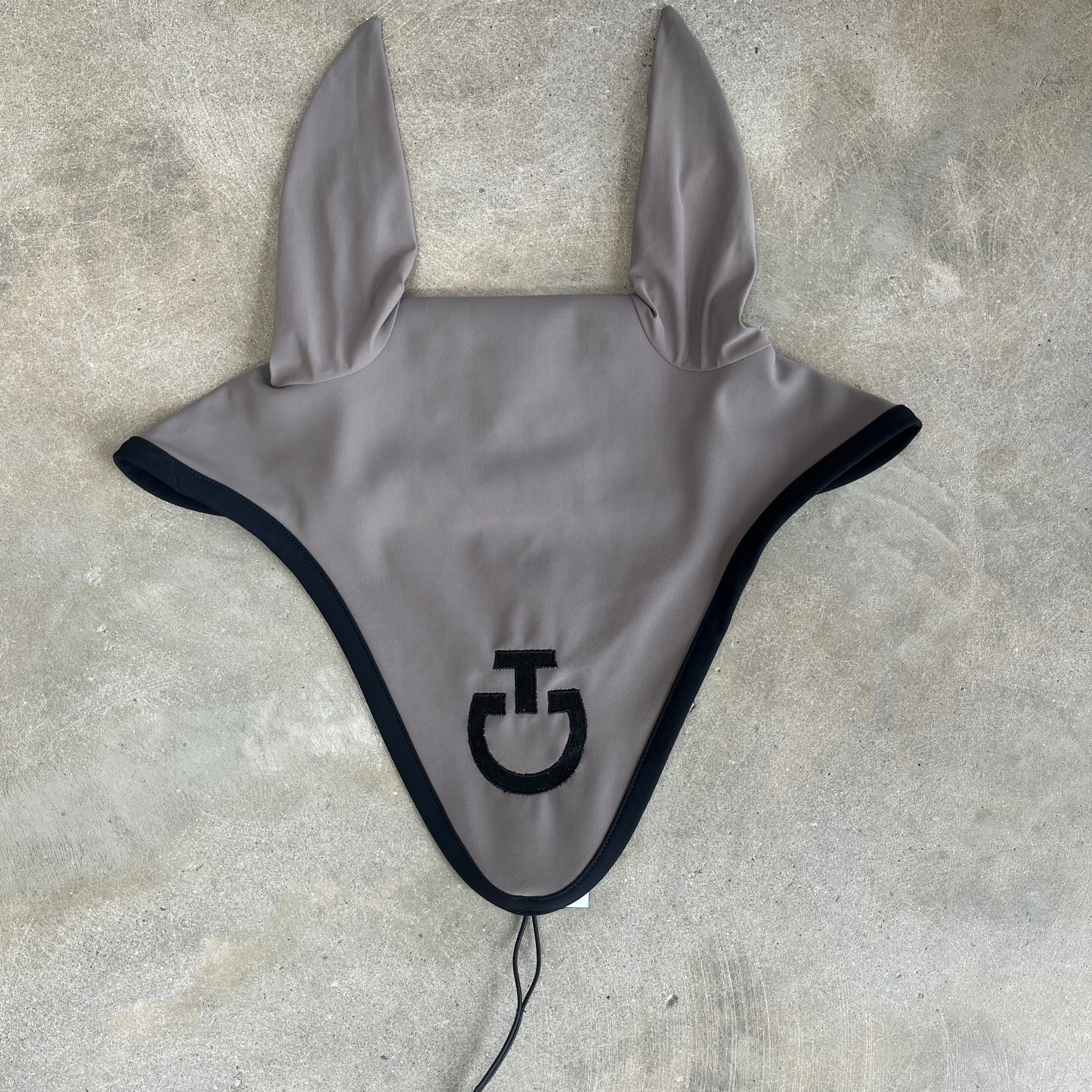 Cavalleria Toscana Light Weight Attachable Jersey Earnet - CUF047