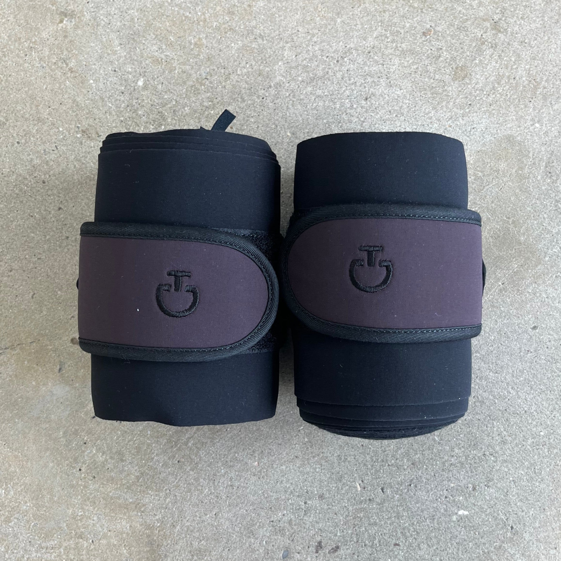 Cavalleria Toscana Tech Bandages x2- Dark Purple FAS011