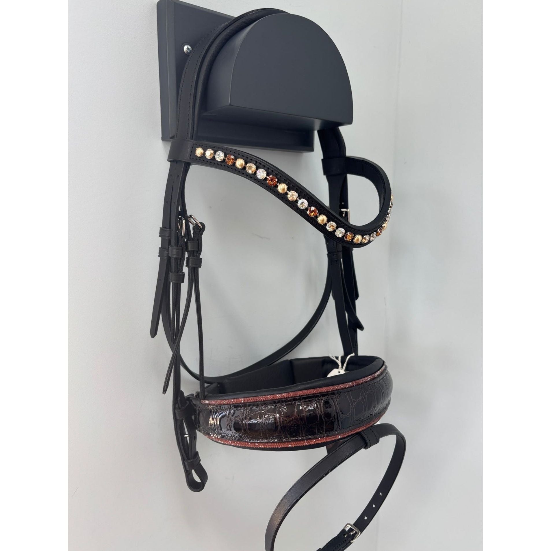 Otto Schumacher Elegant Snaffle Bridle K5 - In stock and ready to ship - Full