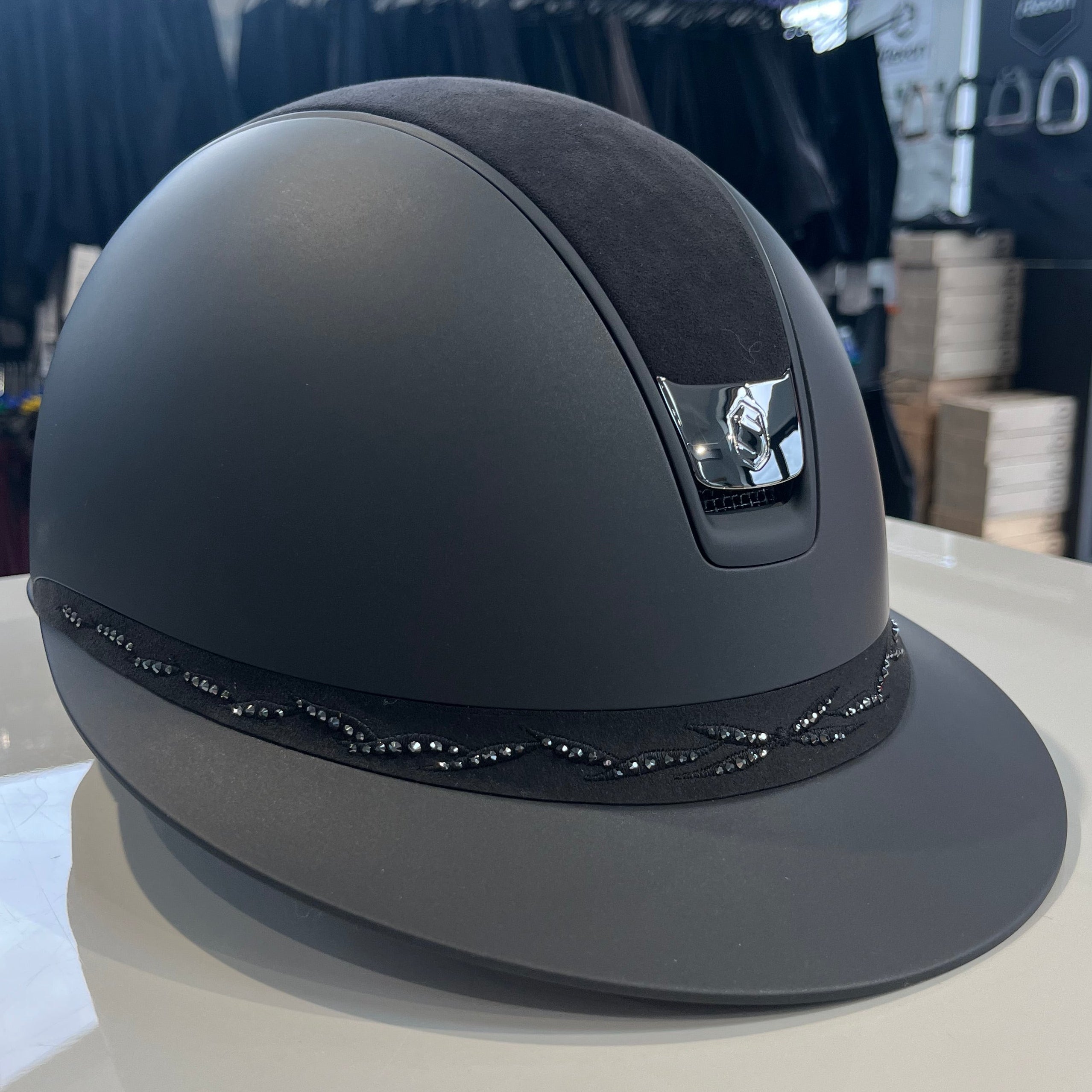 Samshield MissShield Black with alcantara top and flower frontal band