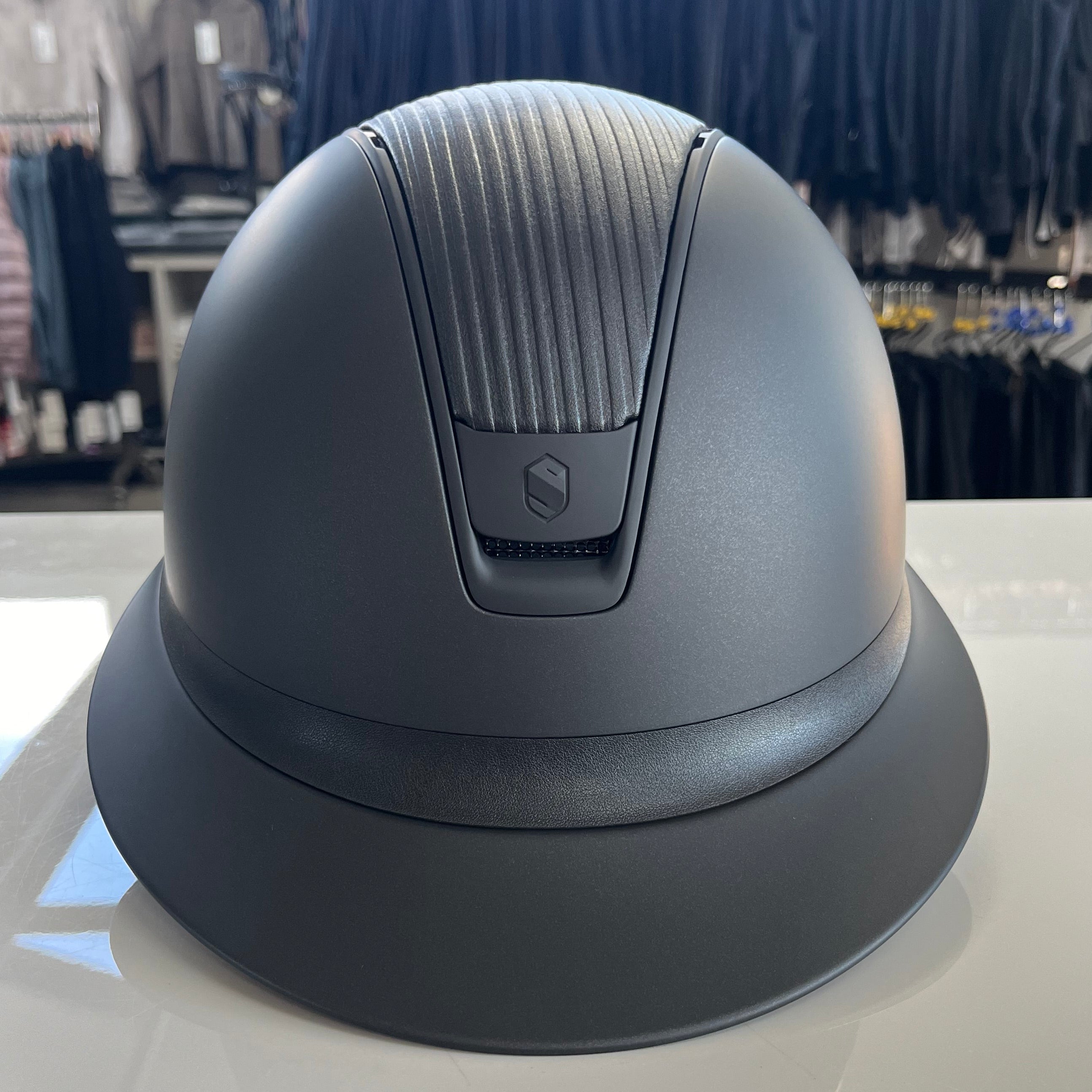 Samshield Miss Shield 2.0 Black Darkline with leather top and frontal band M - in stock and ready to ship!