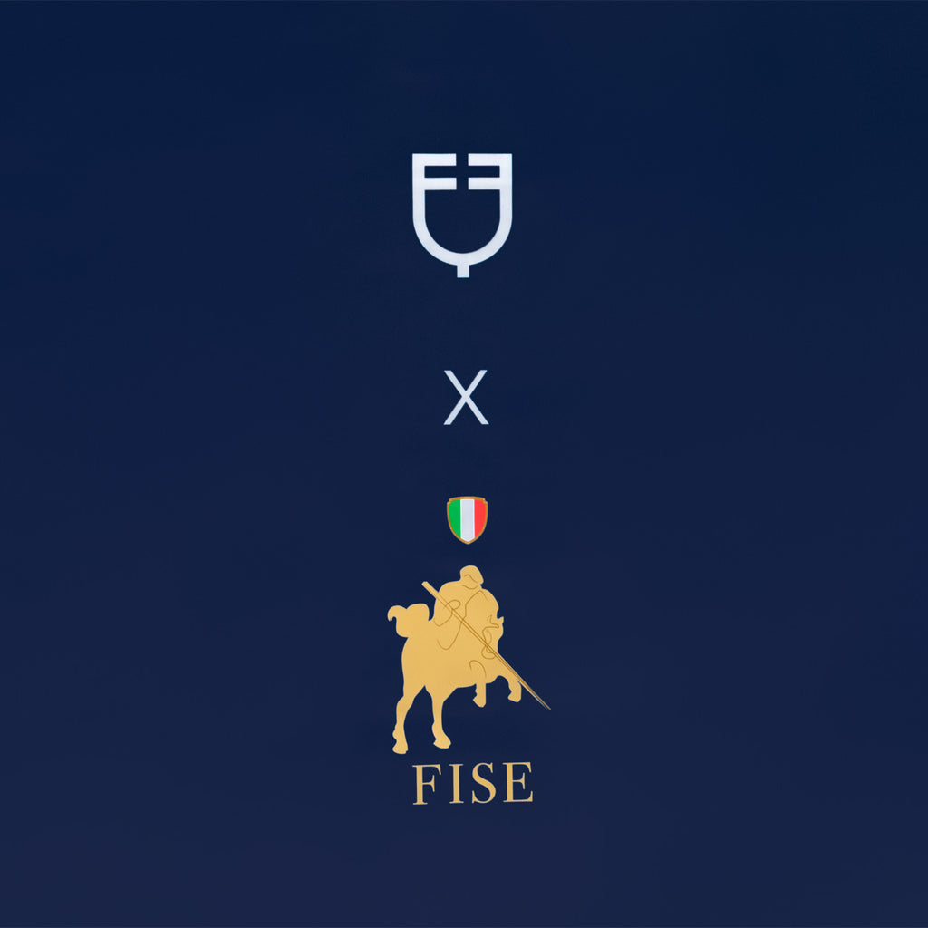 Long stable curtain with embroidered logo Equestro X FISE