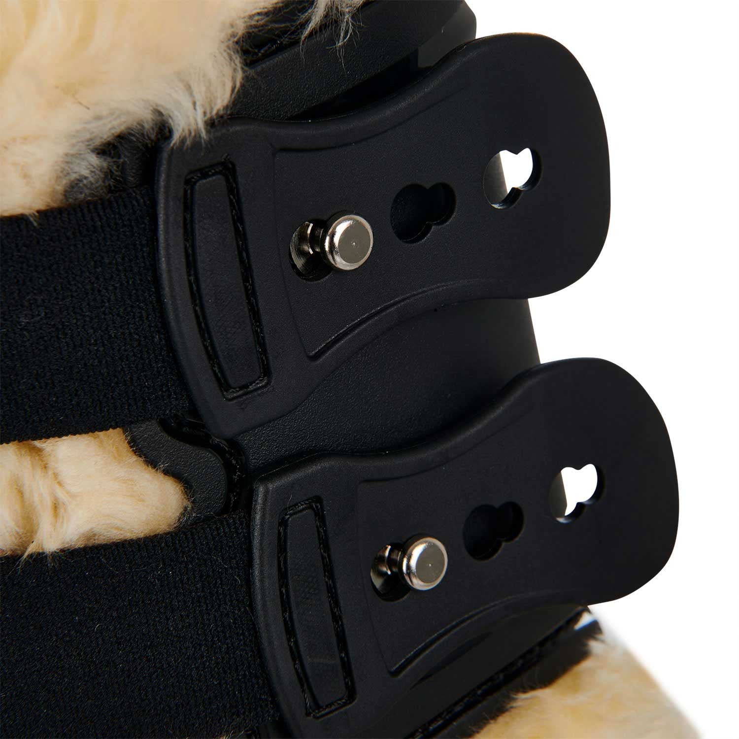 Fetlock boots in polyurethane with synthetic lambskin