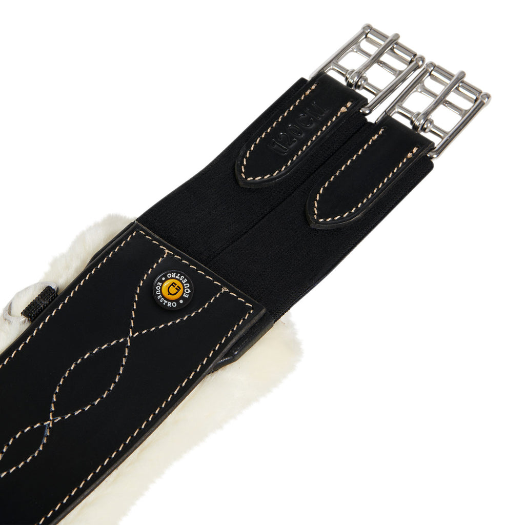 Jumping girth with synthetic lambskin