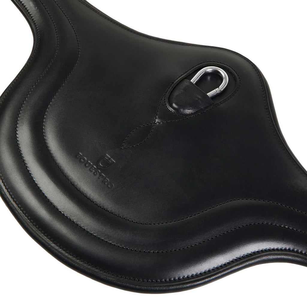 Jumping girth in leather with protectors