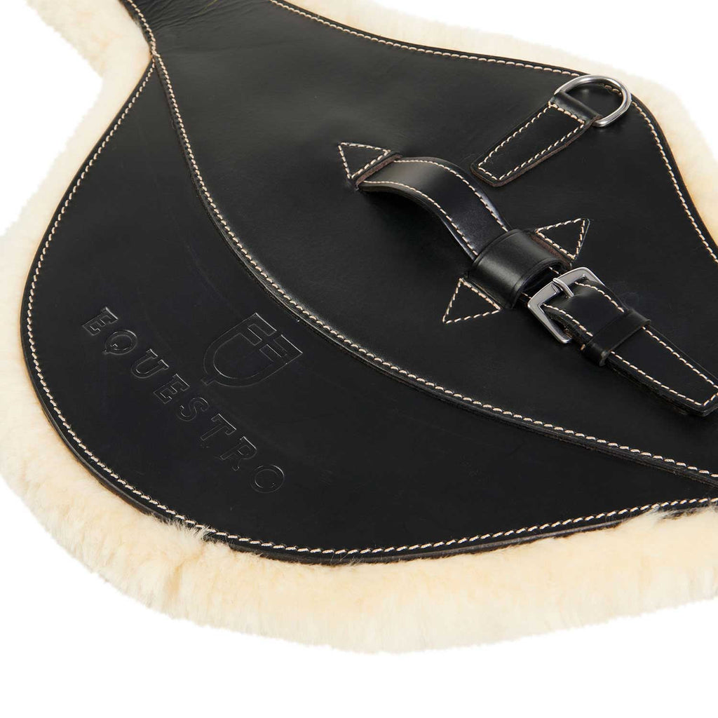 Jumping girth with belly guard for English saddle