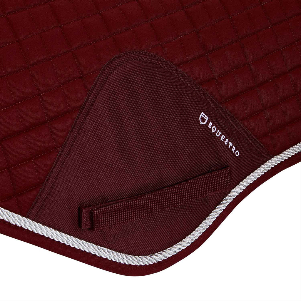 Shaped jumping saddle pad in cotton
