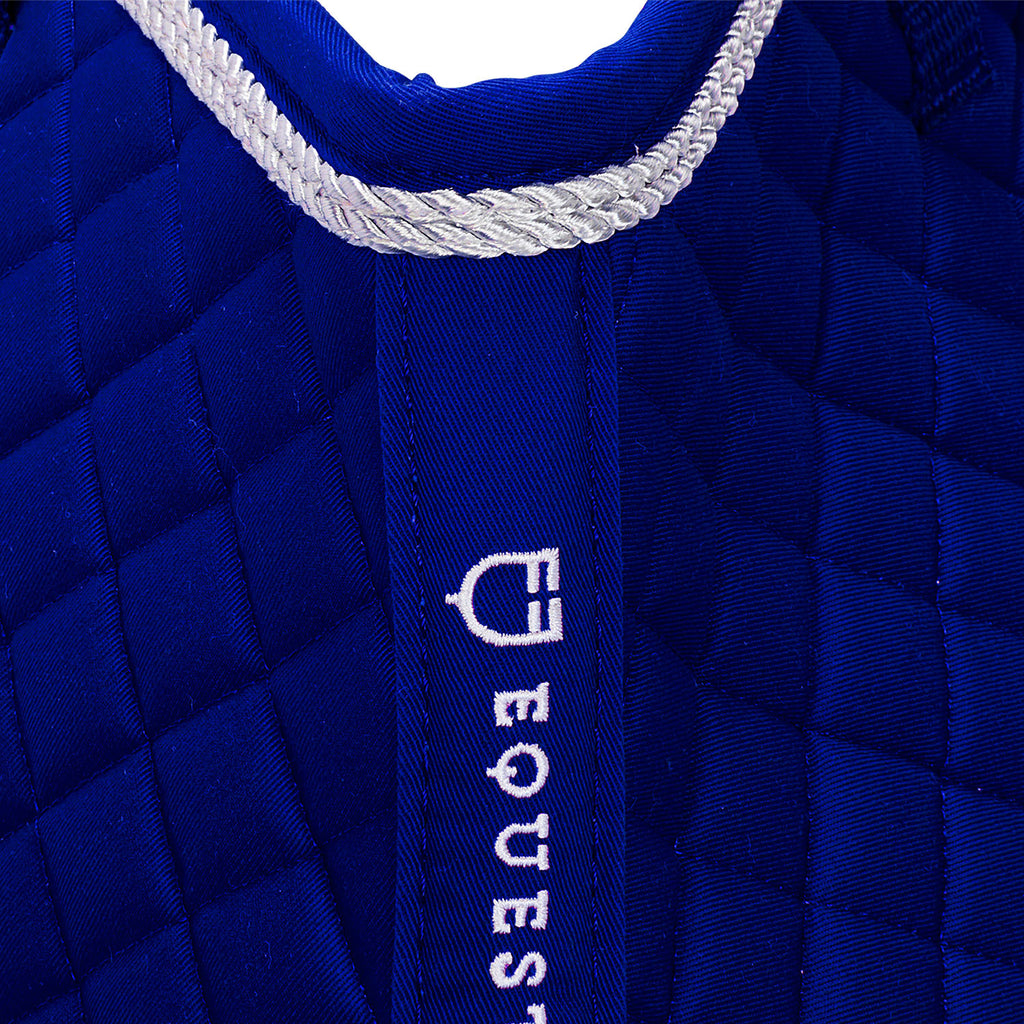 Shaped jumping saddle pad in cotton