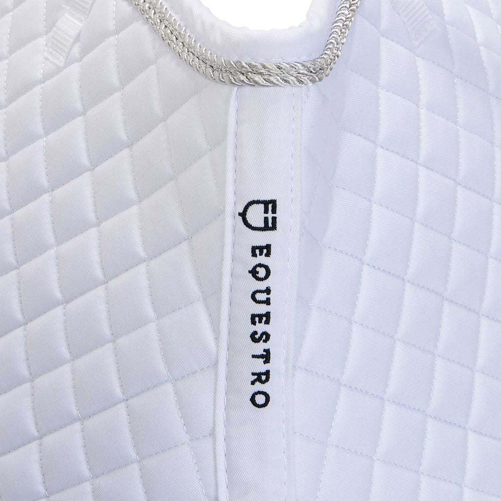 Shaped jumping saddle pad in cotton
