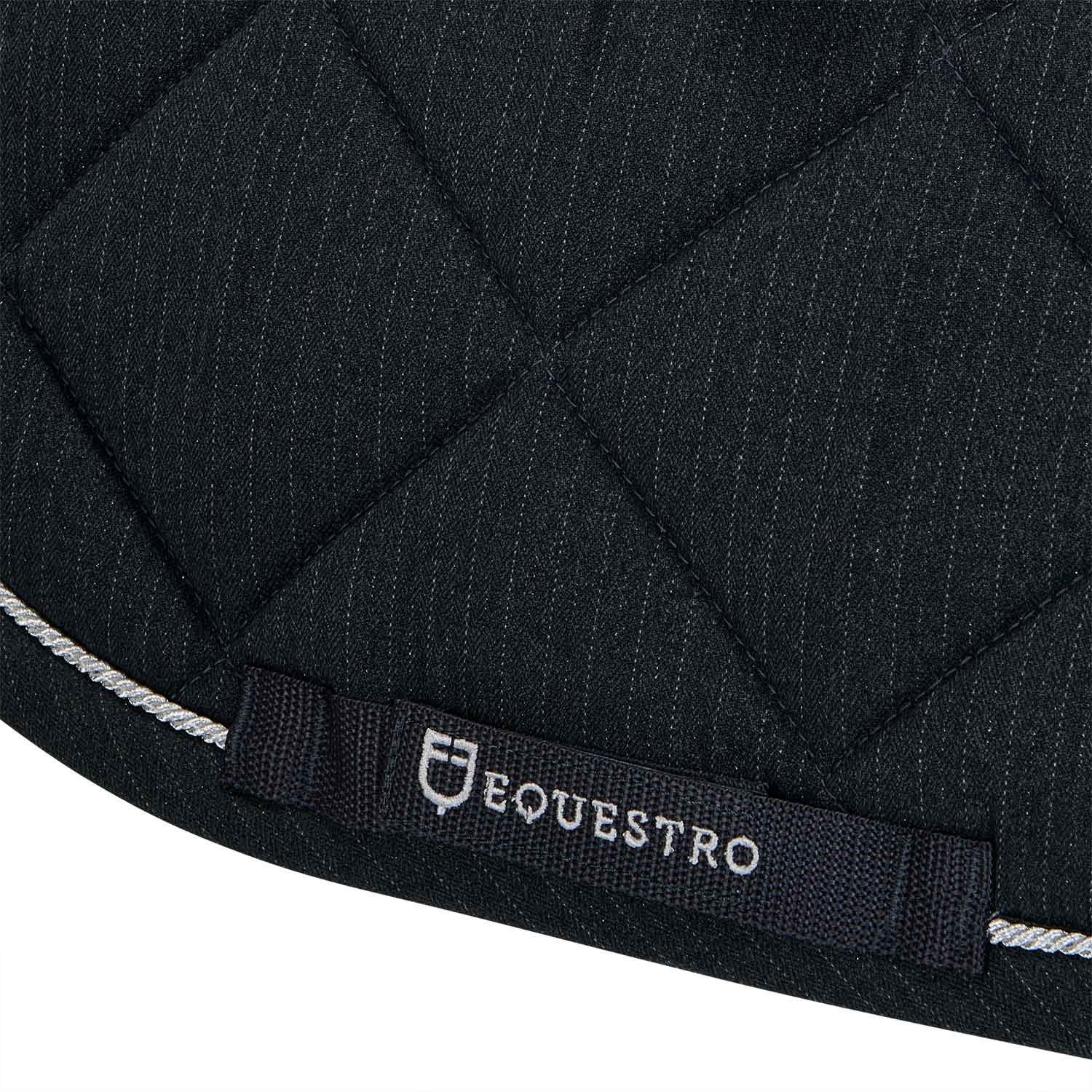 Jumping saddle pad in cotton with trimmings