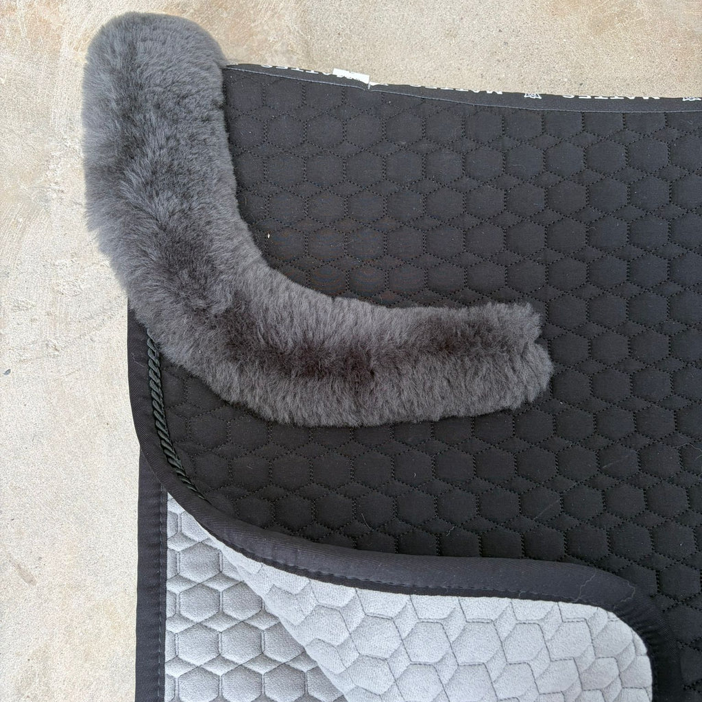 Mattes Saddle Pad with Front and Rear Trim - Black with graphite trim FULL