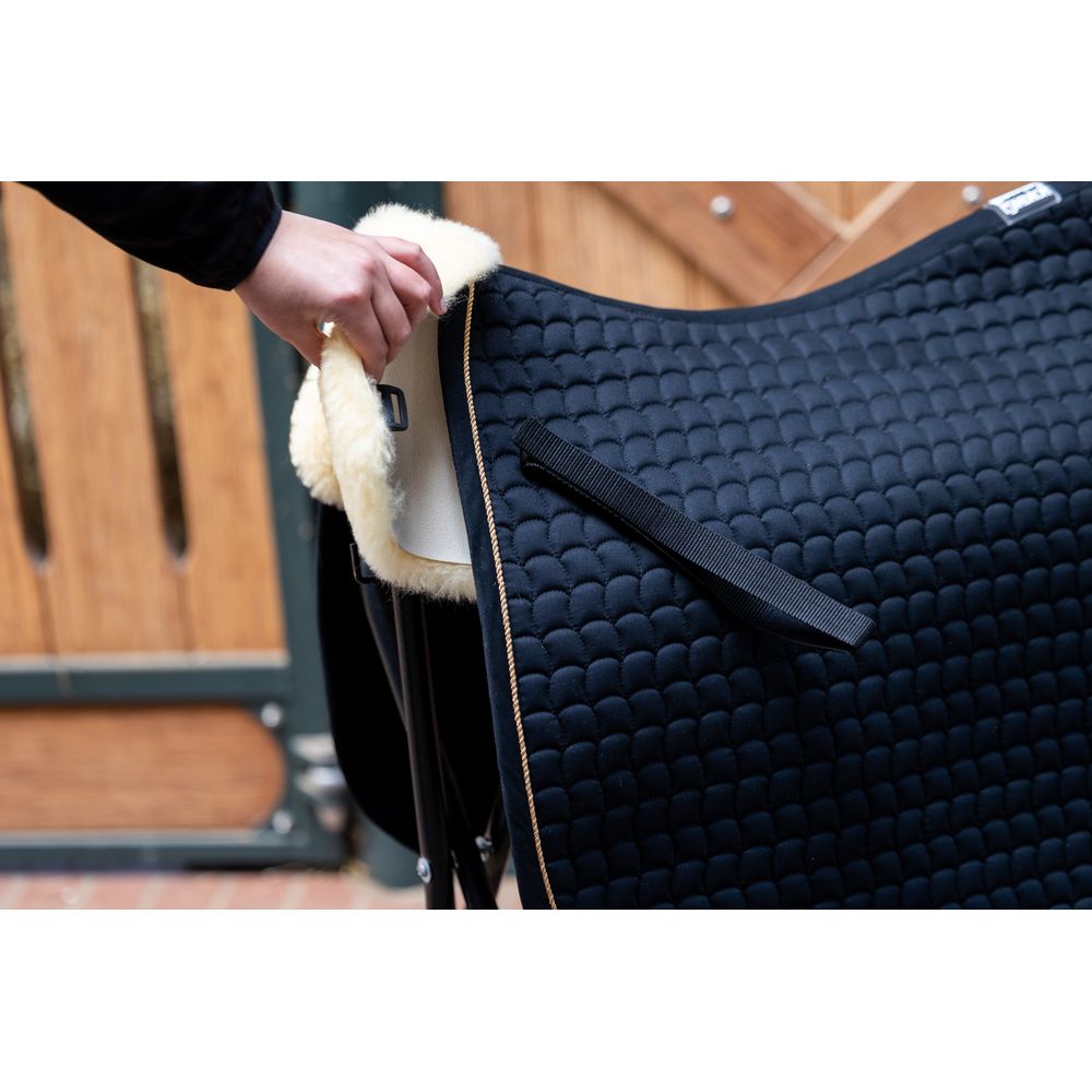 Eskadron Lambskin Saddle Underlay