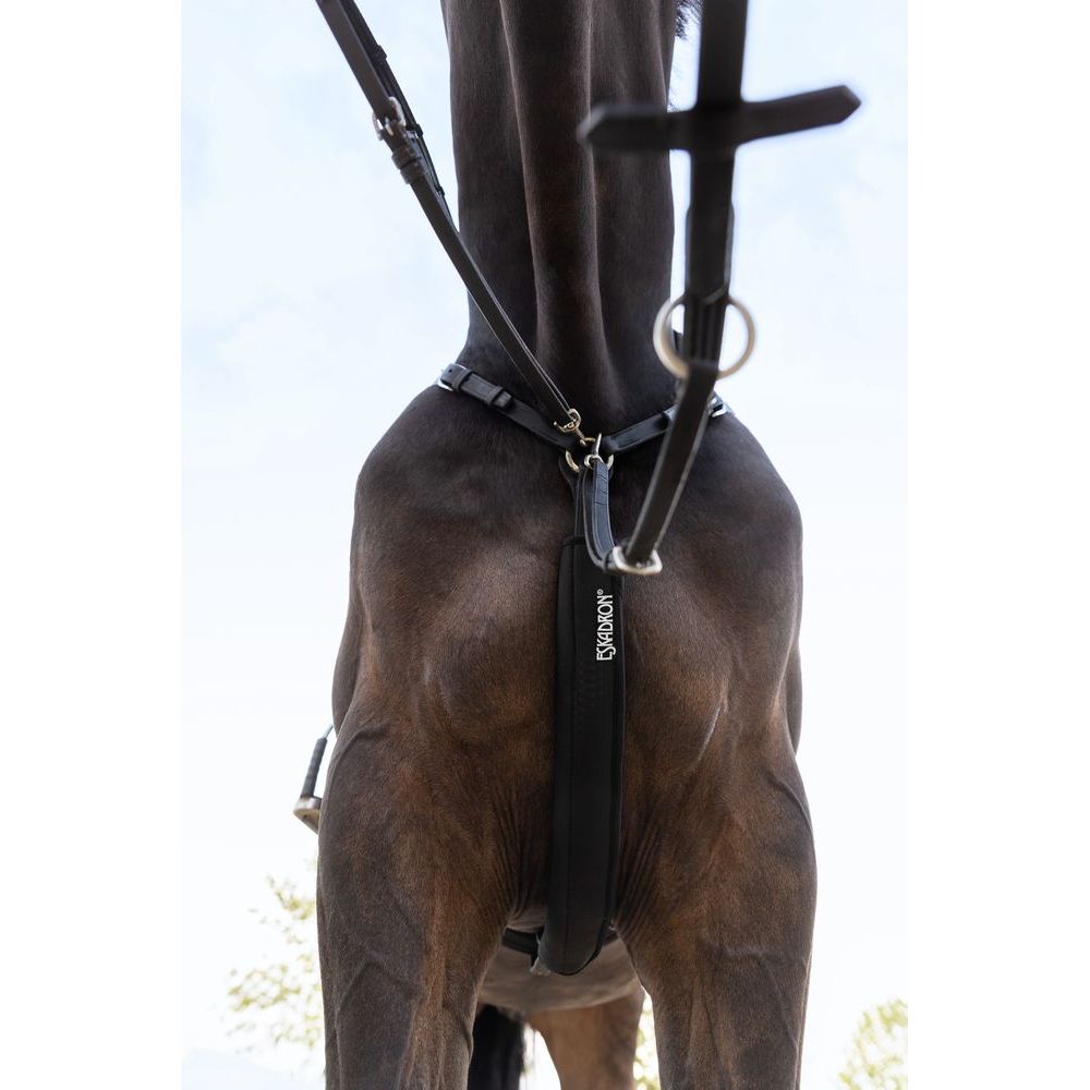 Eskadron Neoprene Cover Martingal Protector